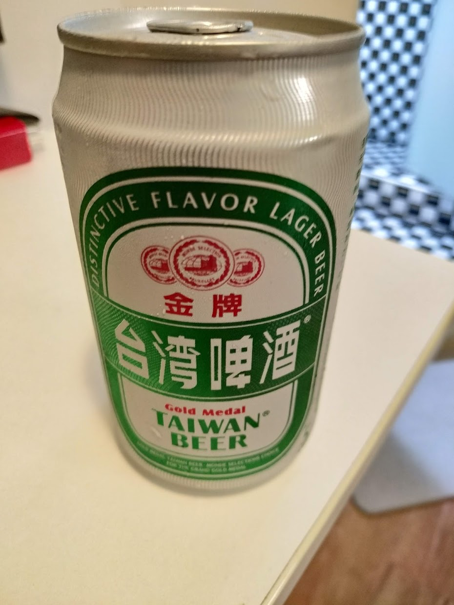台湾ビール350ml缶