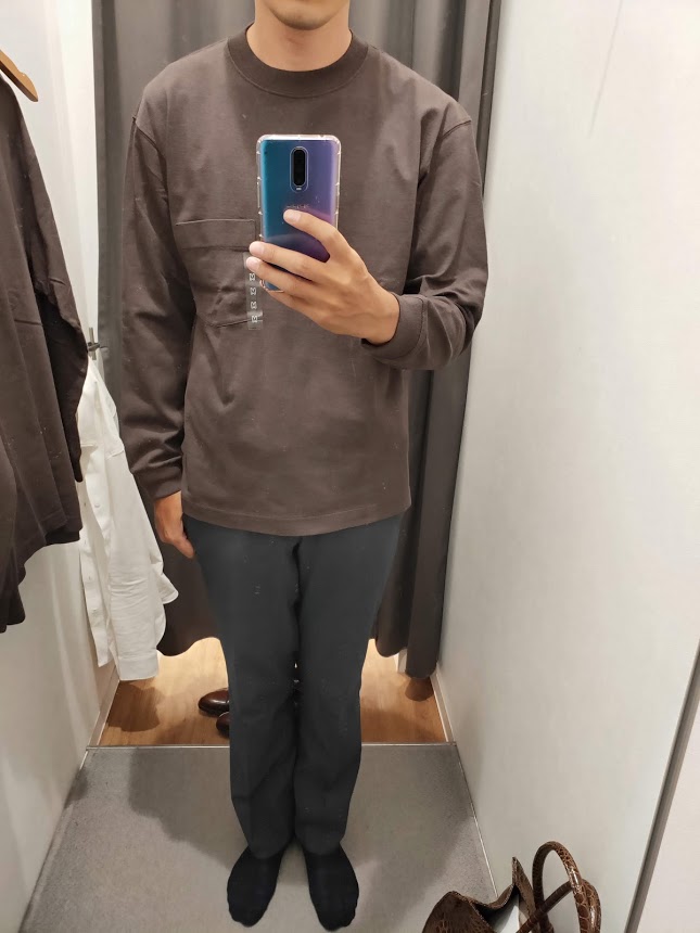 UNIQLO ユニクロU クルーネックT(長袖) カーキ XL ポケットあり - Tシャツ