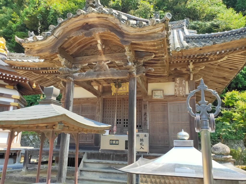 42番仏木寺の不動堂